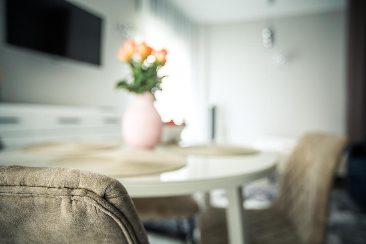 New Modern Studio Apartment In The Old Town Riga Exterior foto