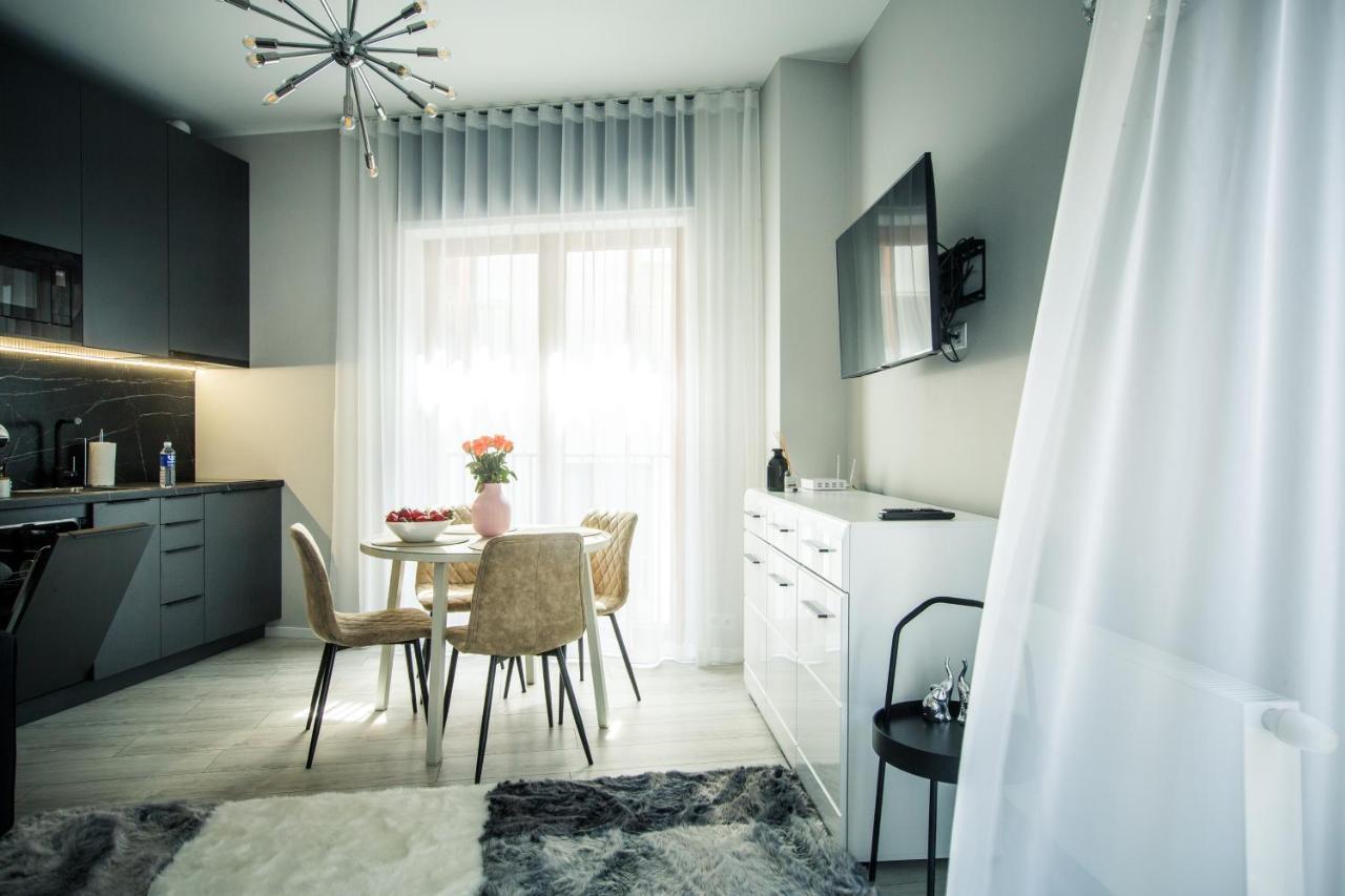 New Modern Studio Apartment In The Old Town Riga Exterior foto