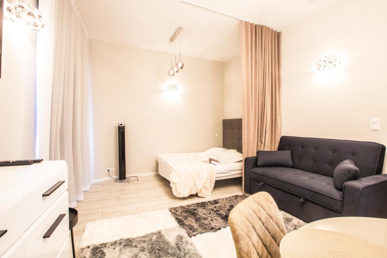 New Modern Studio Apartment In The Old Town Riga Exterior foto